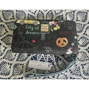 Dooney & Bourke  Disney New York Wallet Clutch Credit Card Holder  Wristlet Case